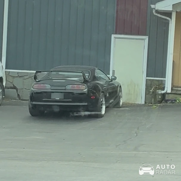Toyota Supra A80 spotted in Garden City