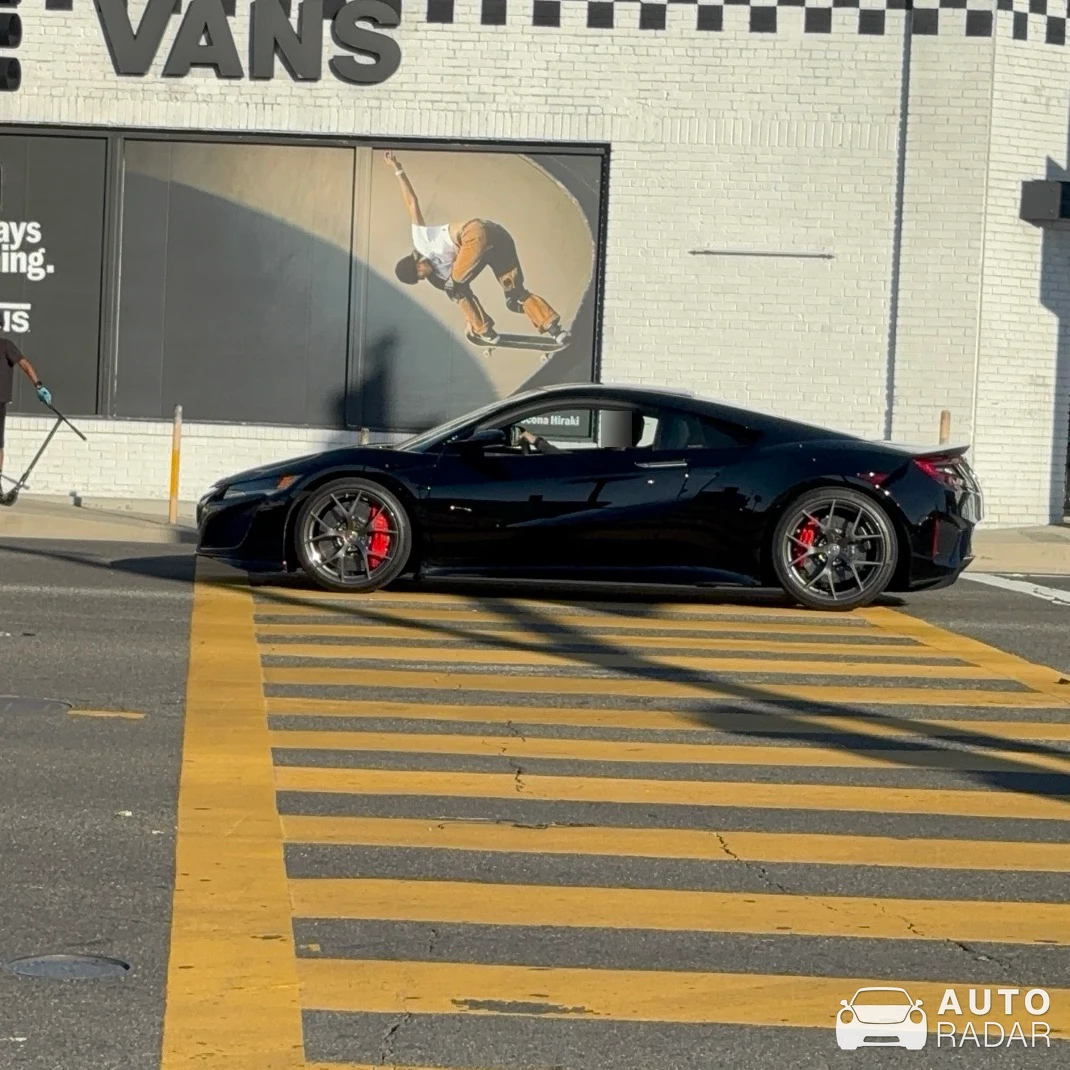 Acura NSX 2016 spotted in Hermosa Beach, United States