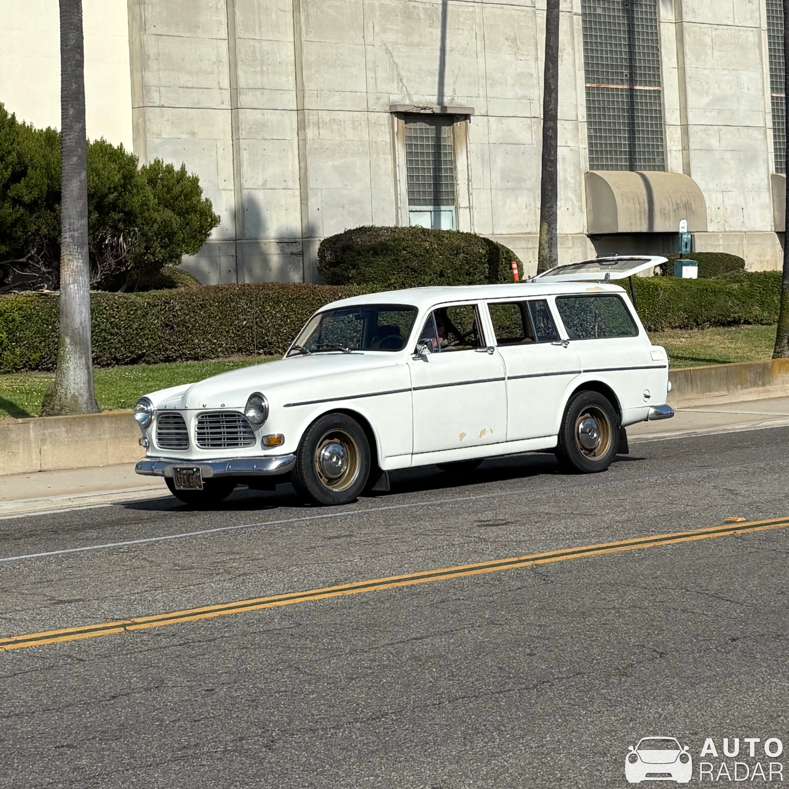 Volvo Amazon Kombi spotted in Redondo Beach