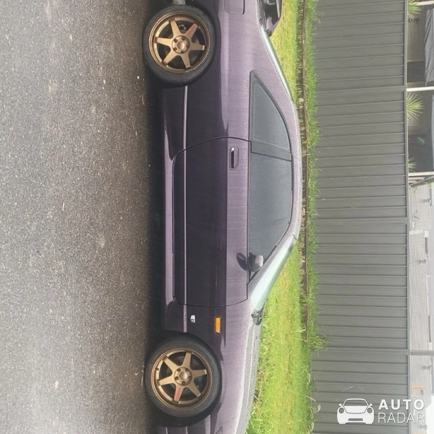 Nissan Skyline R33 spotted in West Gosford, Australia