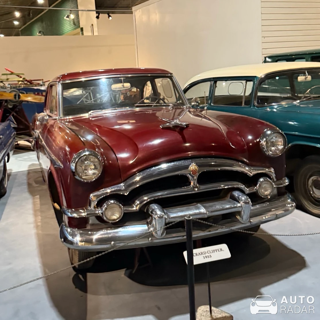 Packard Clipper spotted in Moose Jaw