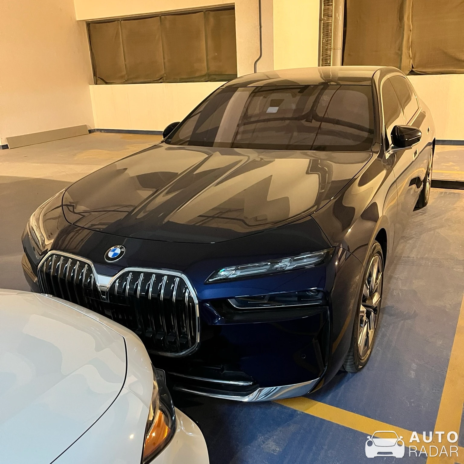 BMW 7 Series G70 spotted in Dubaj, Spojené arabské emiráty