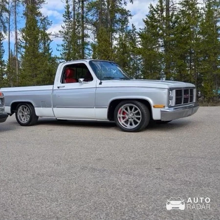 GMC Sierra 1500 Classic spotted in Grande Prairie