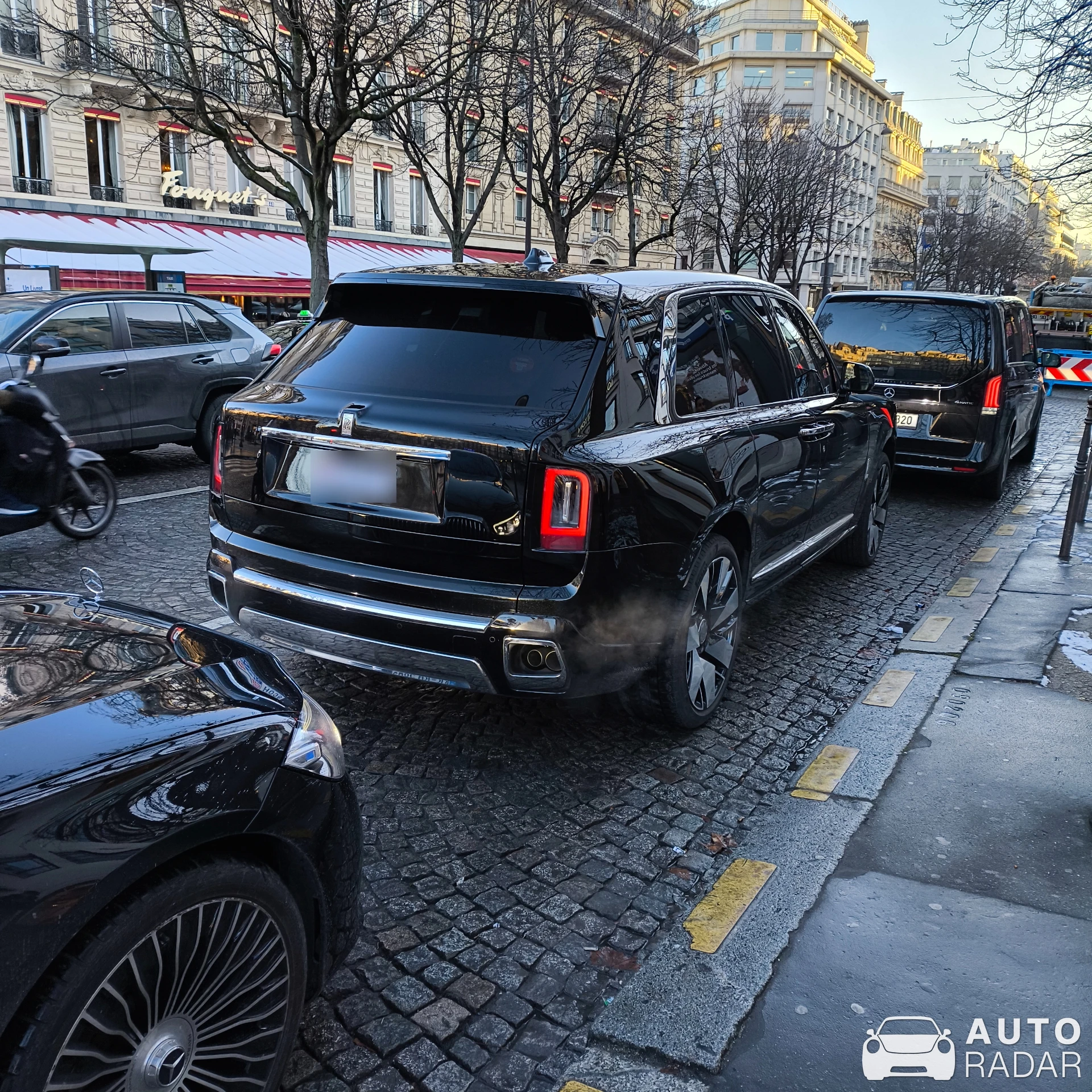 Rolls-Royce Cullinan spotted in Paris, France