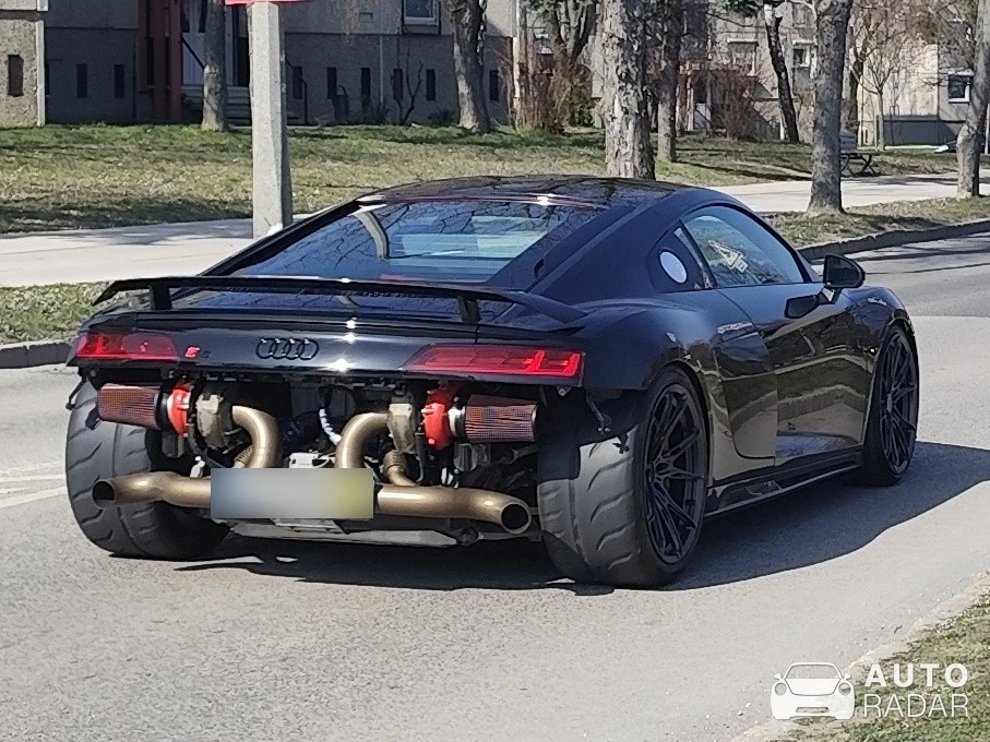Audi R8 Type 42 spotted in Tatabánya