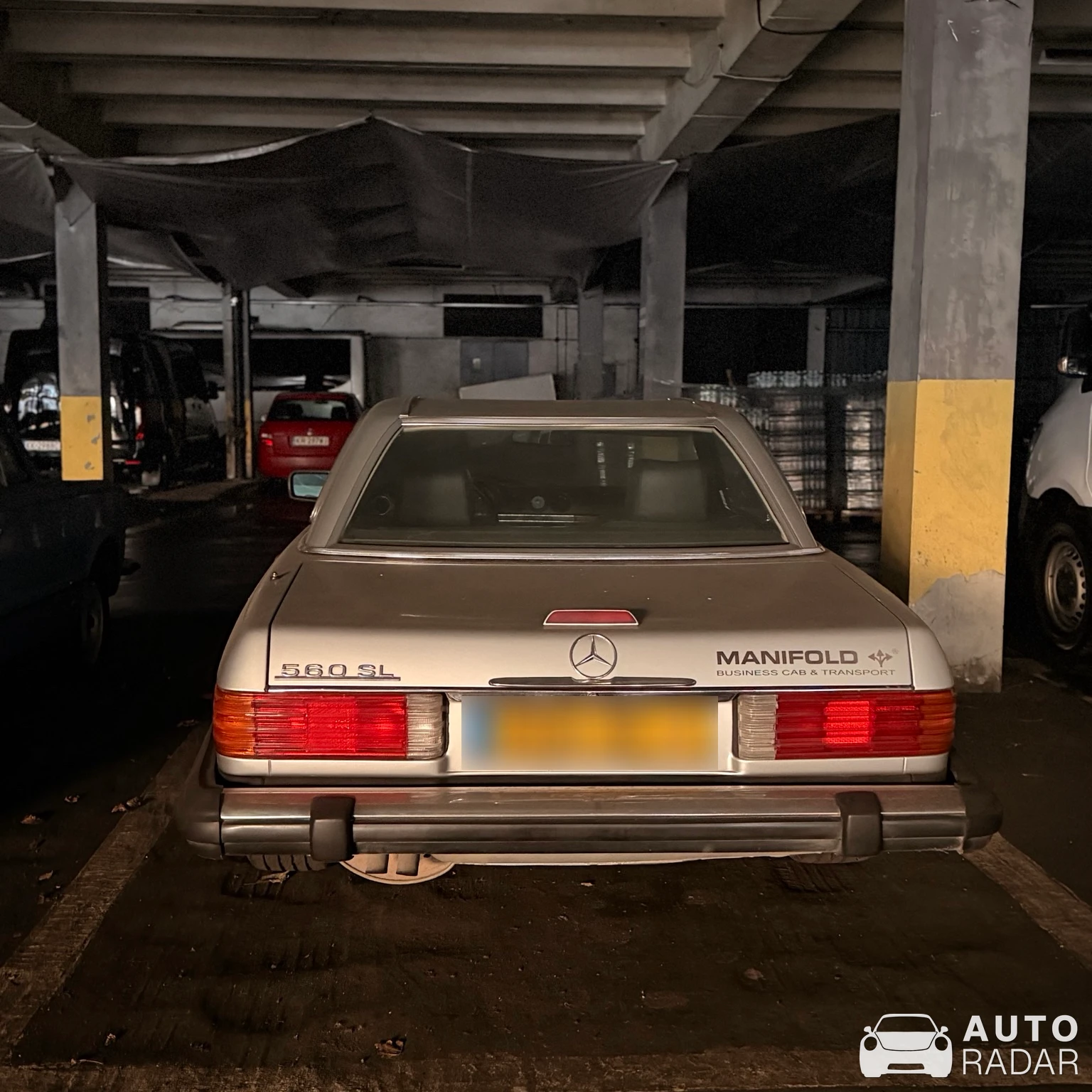 Mercedes-Benz 500SL R107 spotted in Kraków, Poland