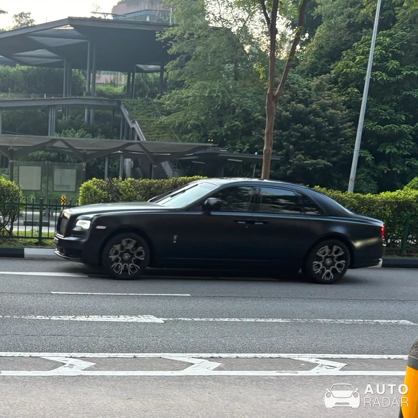 Rolls-Royce Ghost Series II Black Badge spotted in Singapore
