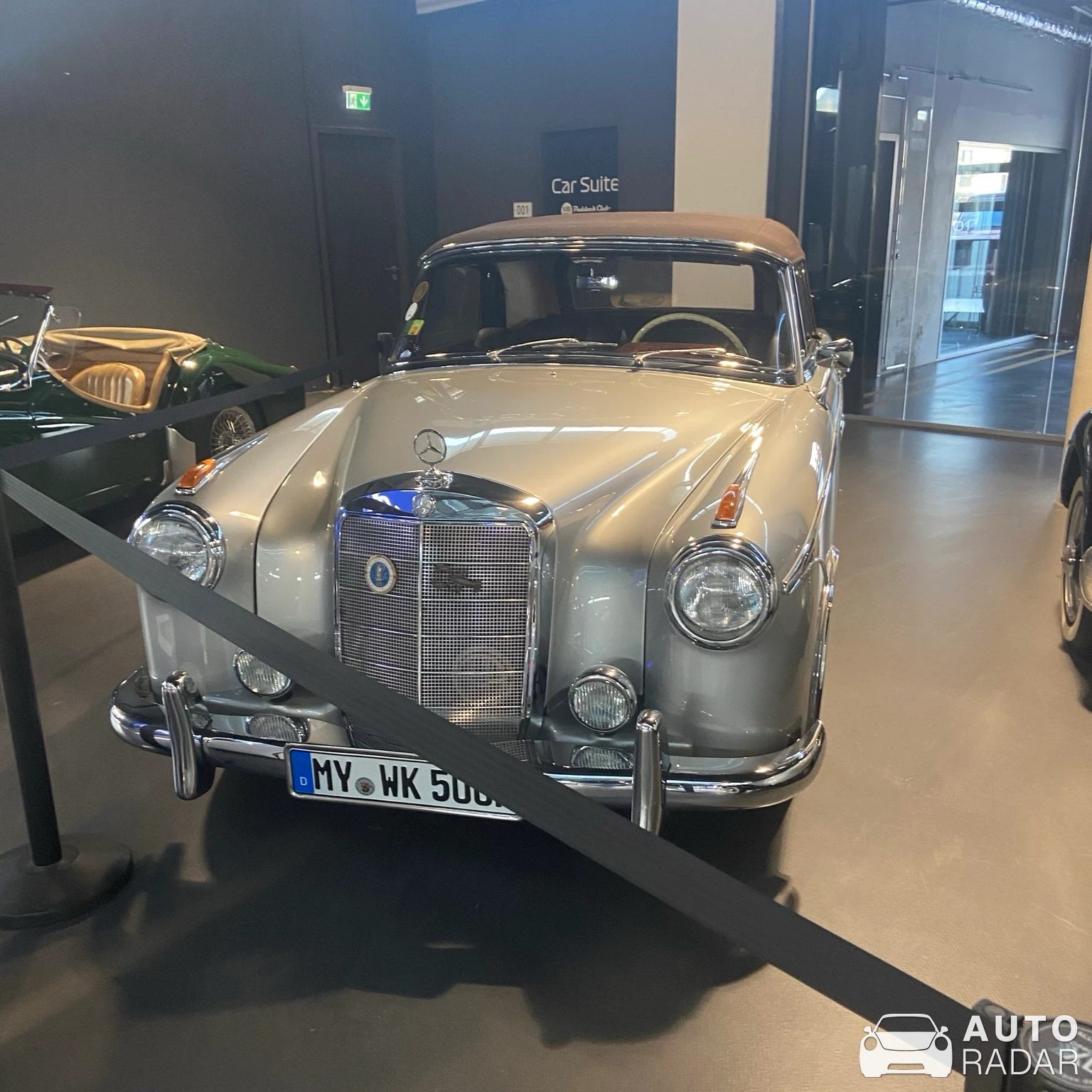 Mercedes-Benz W128 spotted in Köln