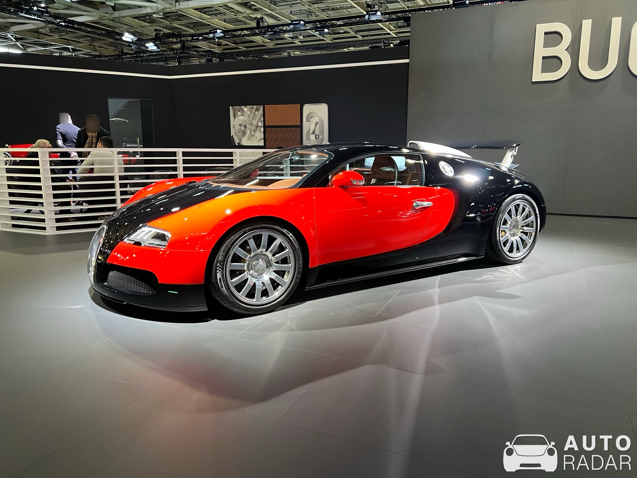 Bugatti Veyron 16.4 spotted in Chamant, France