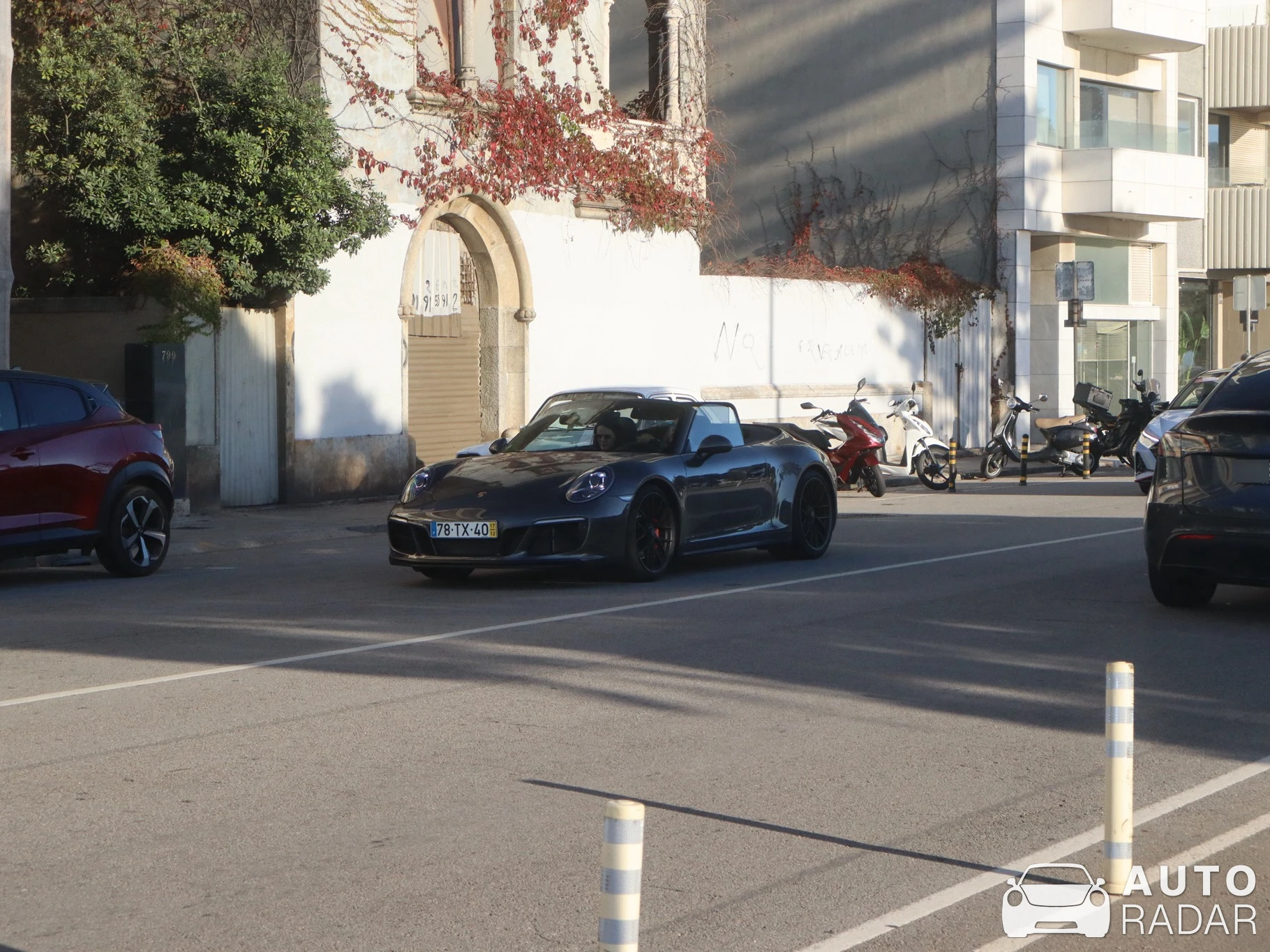 Porsche 991 Carrera 4 GTS Cabriolet MkII spotted in Porto, Portugal