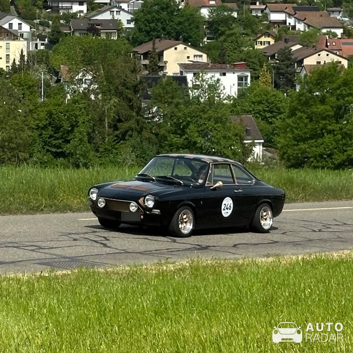 Simca 1200 spotted in Rudolfstetten-Friedlisberg