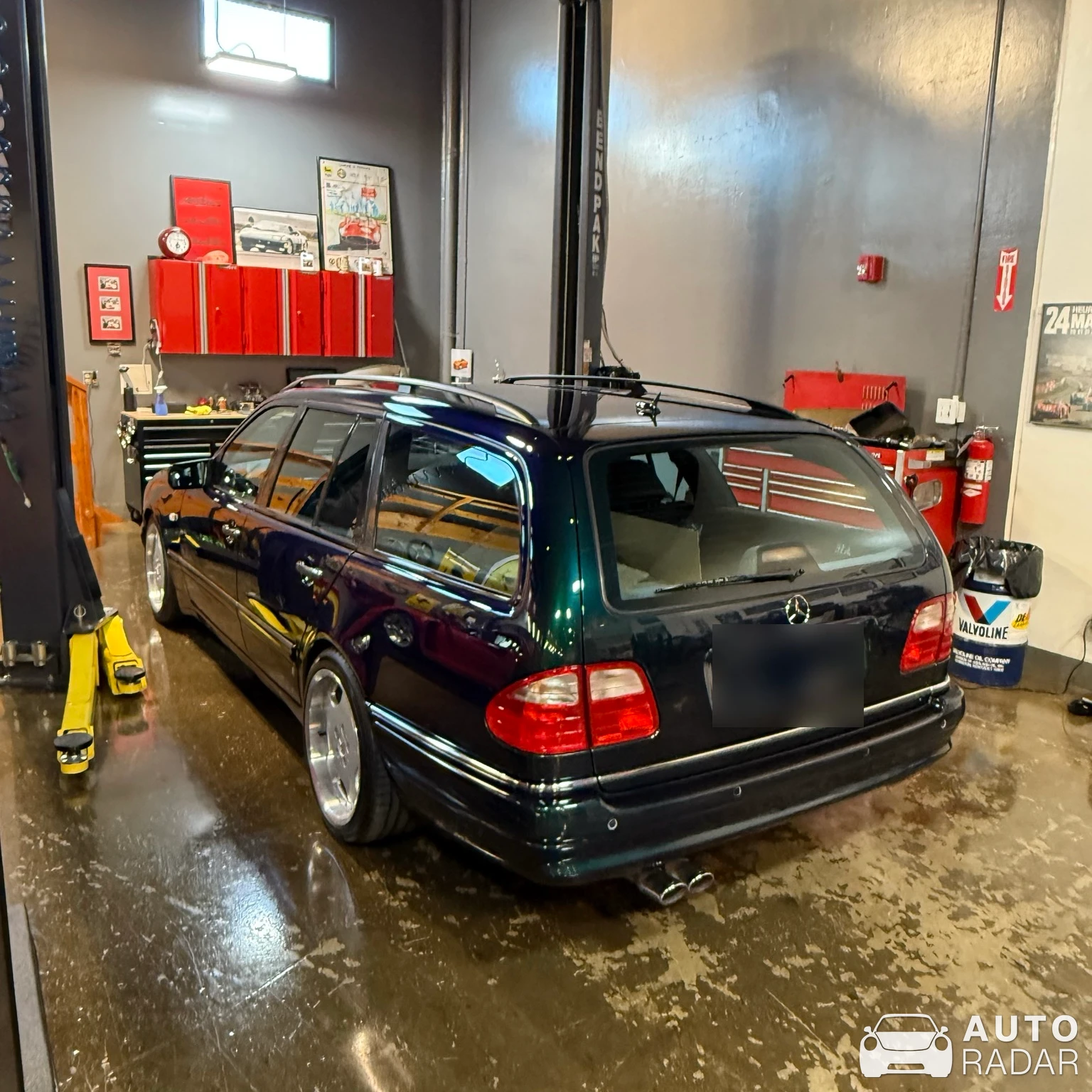 Mercedes-Benz E-Klasse Estate S214 spotted in Tustin