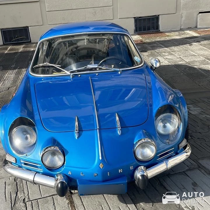 Alpine A110 1300 spotted in Rome, Italy