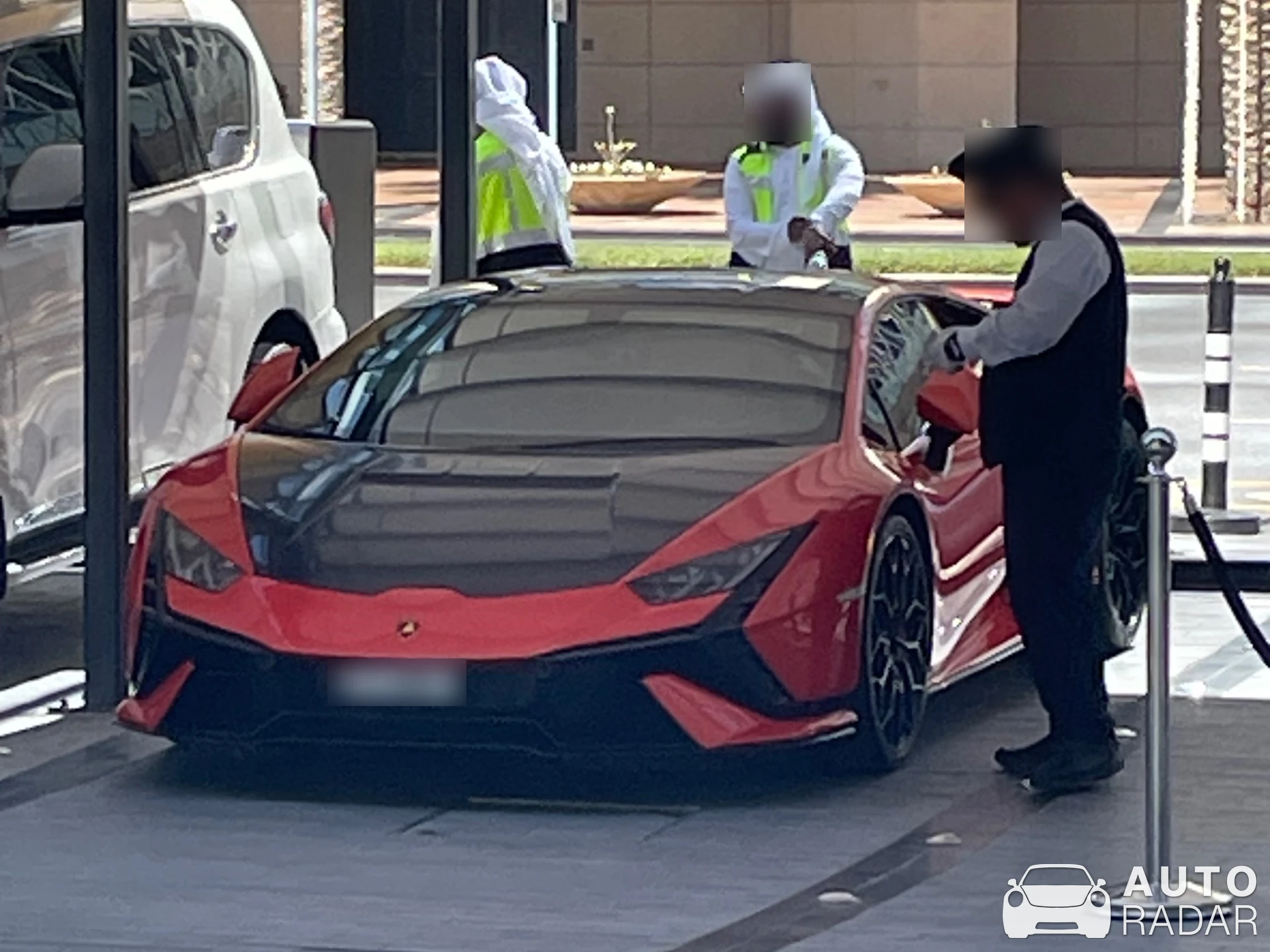 Lamborghini Huracán LP640-2 Tecnica spotted in Dubai, Zjednoczone Emiraty Arabskie