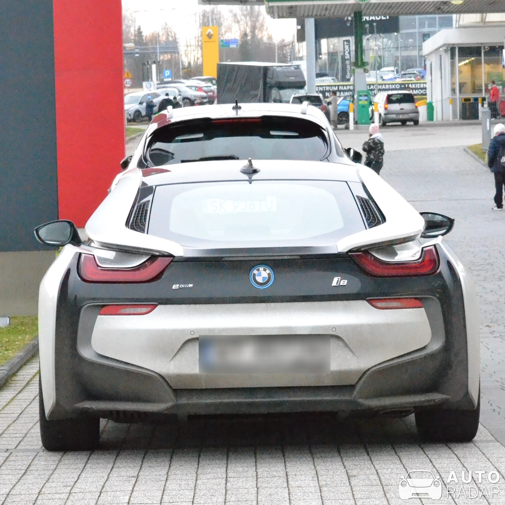 BMW i8 spotted in Katowice, Poland