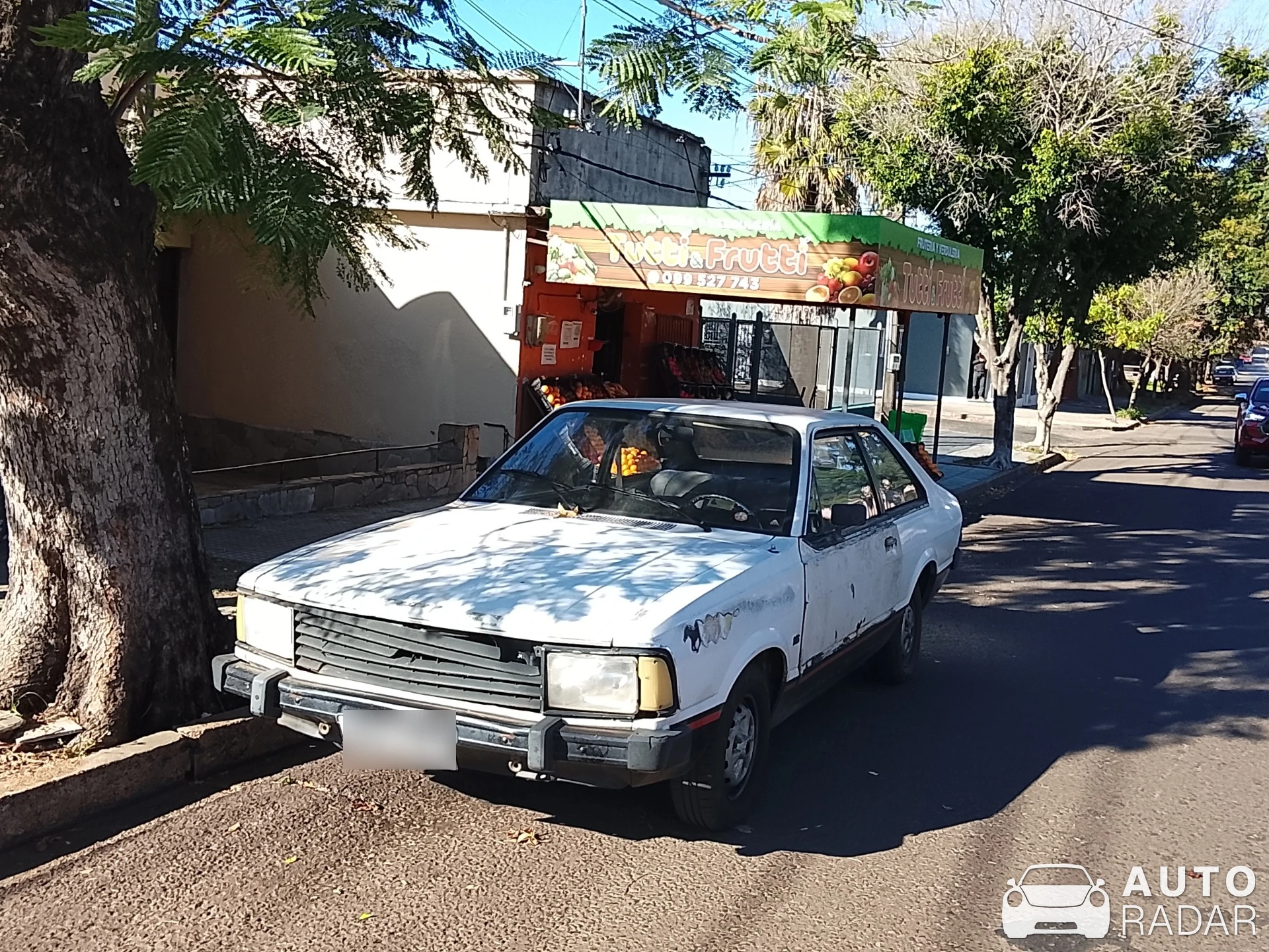 Ford Corcel II  spotted in Salto