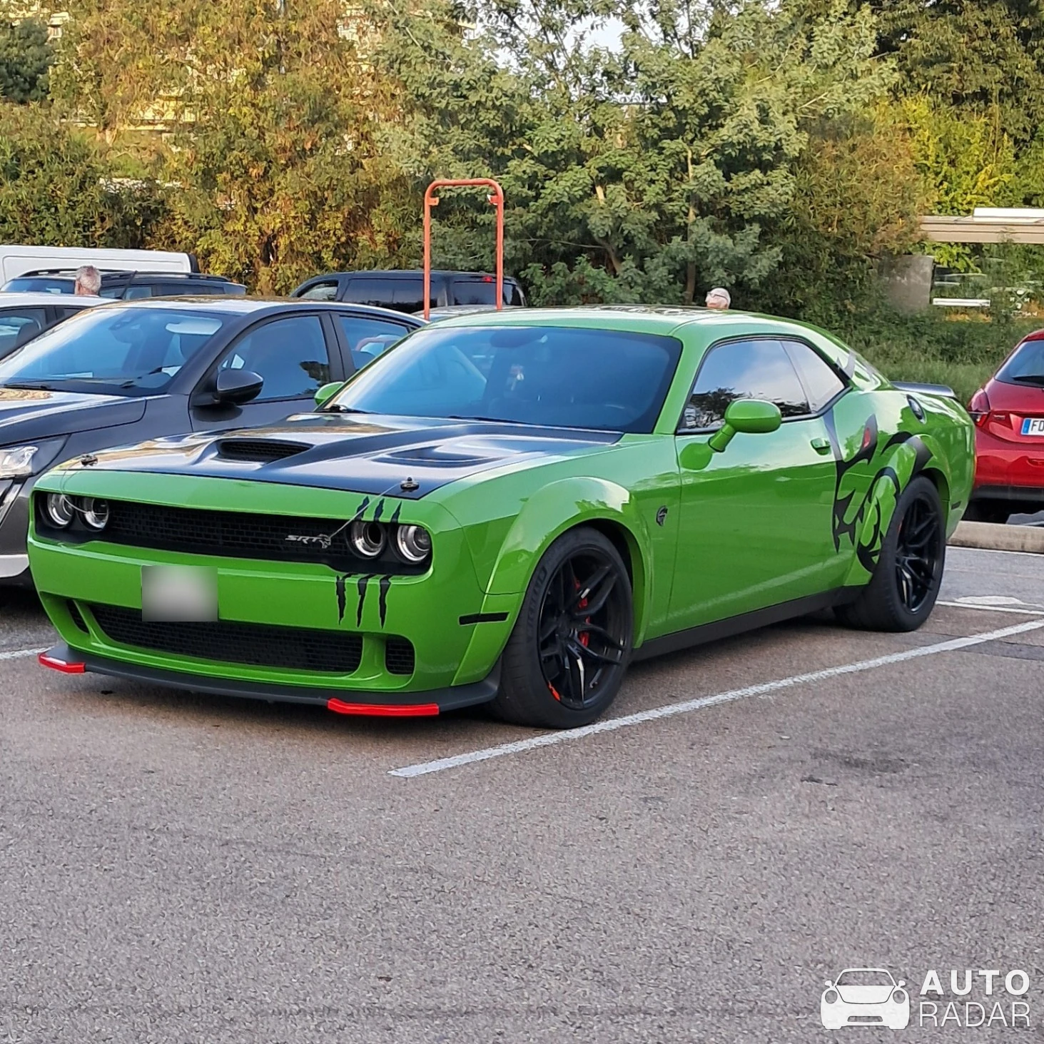Dodge Challenger SRT Hellcat spotted in Mandelieu-la-Napoule, France