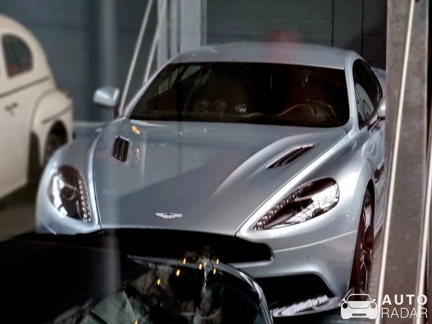 Aston Martin Vanquish S spotted in Düsseldorf, Germany