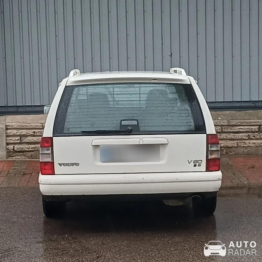 Volvo V90 spotted in Liepāja