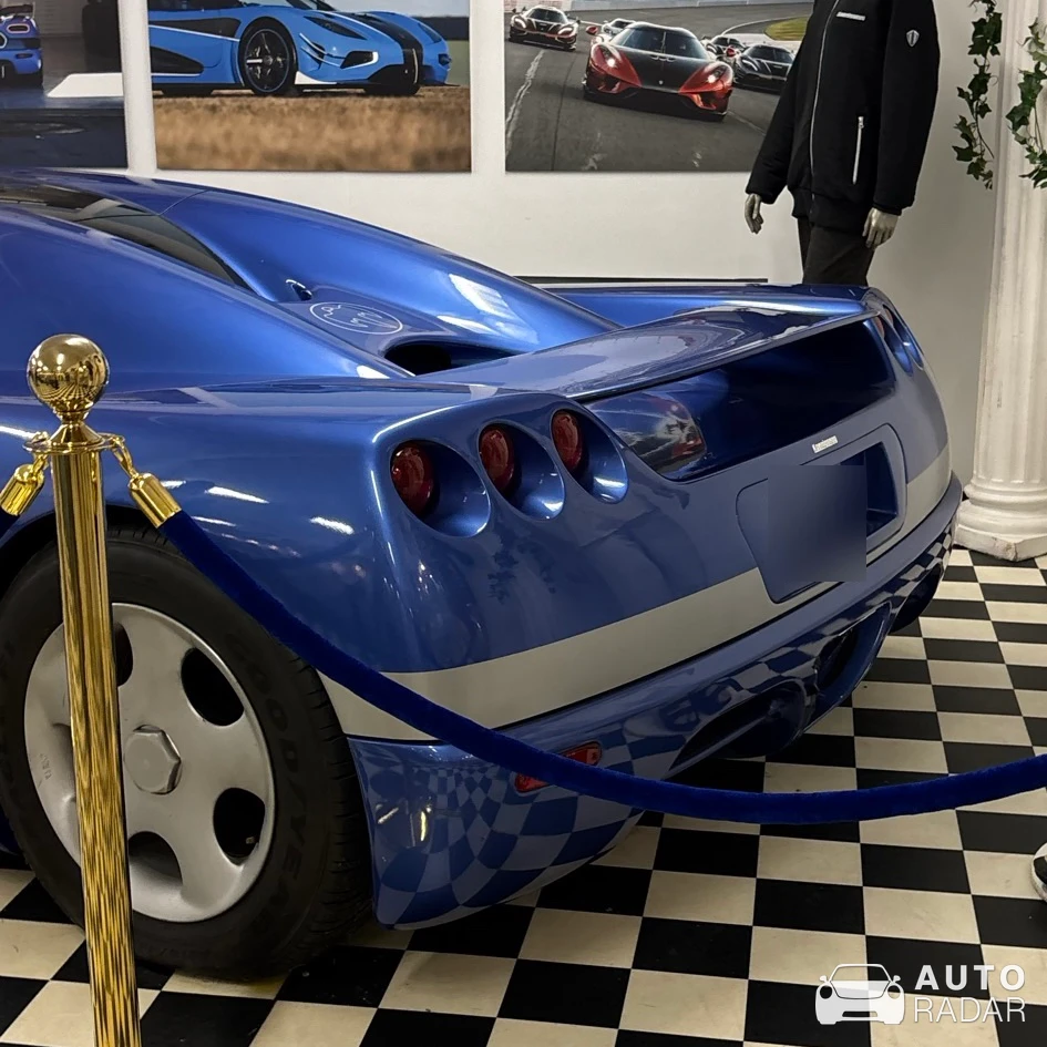 Koenigsegg CC8S spotted