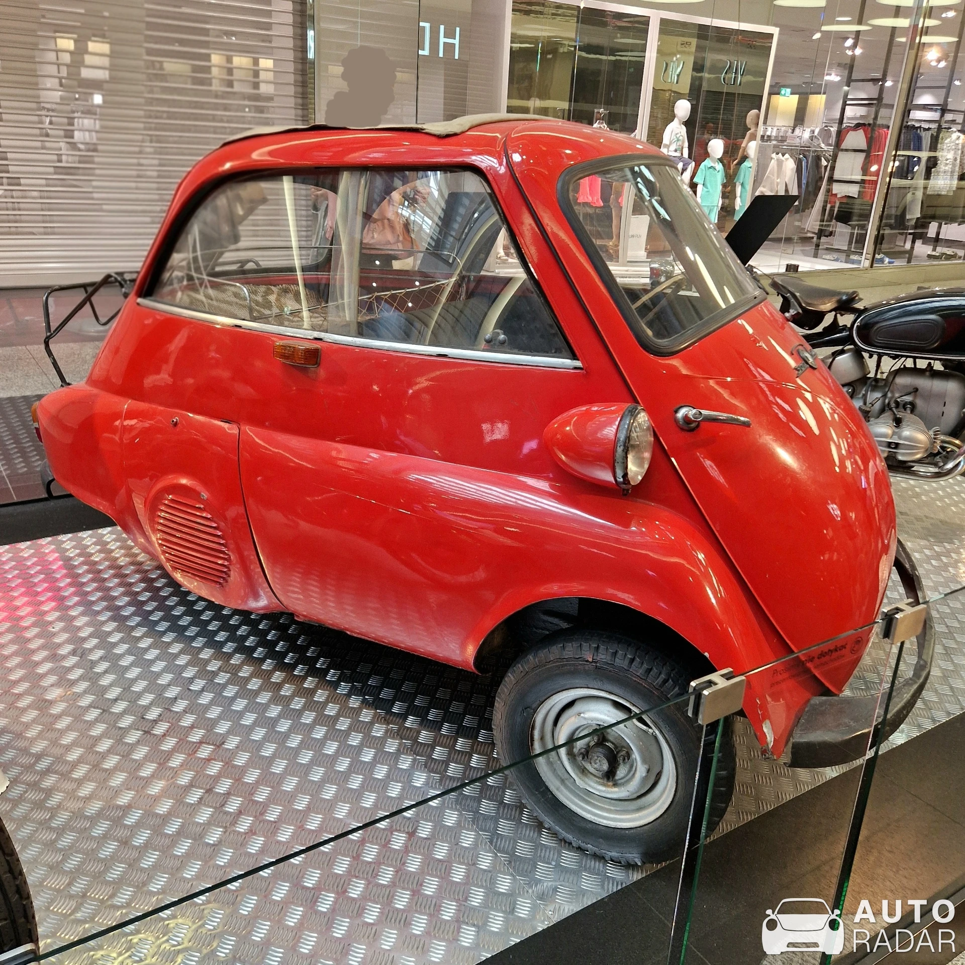 BMW Isetta 250 spotted in Kraków