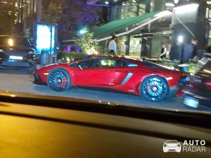Lamborghini Aventador LP750-4 SuperVeloce spotted in Bayrut, Liban