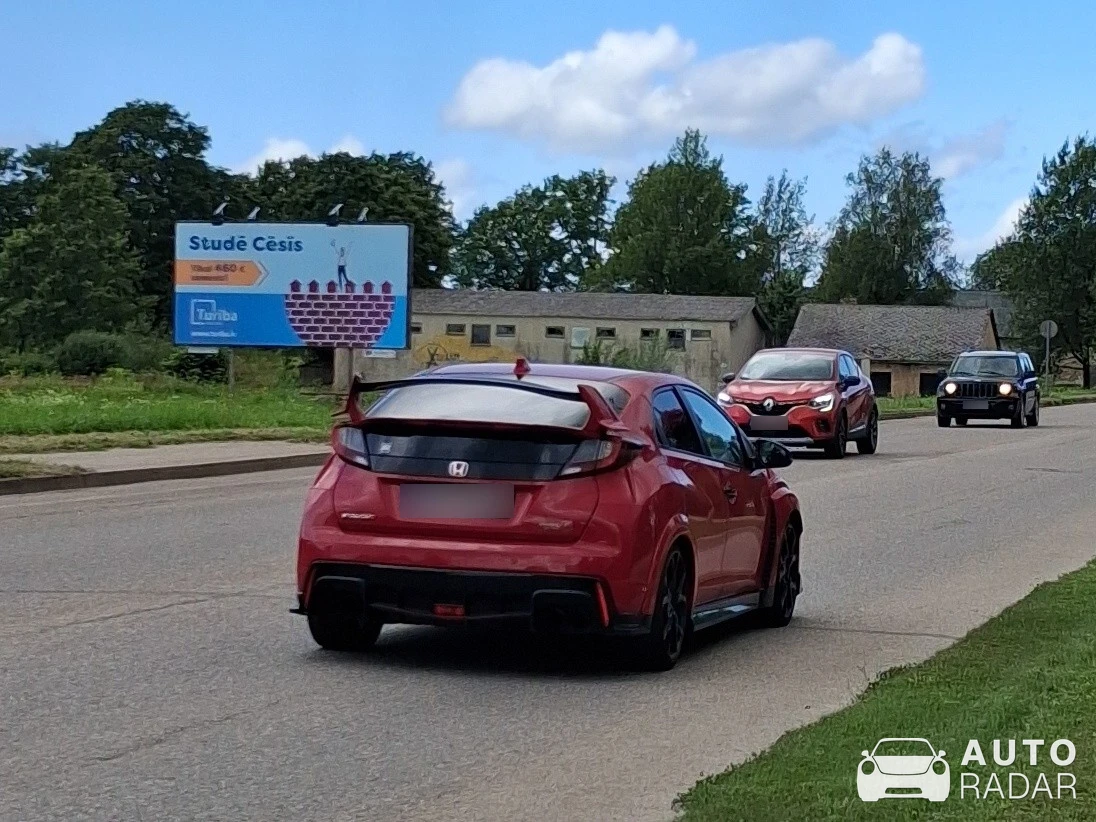 Honda Civic Type-R 2010 spotted in Cēsis