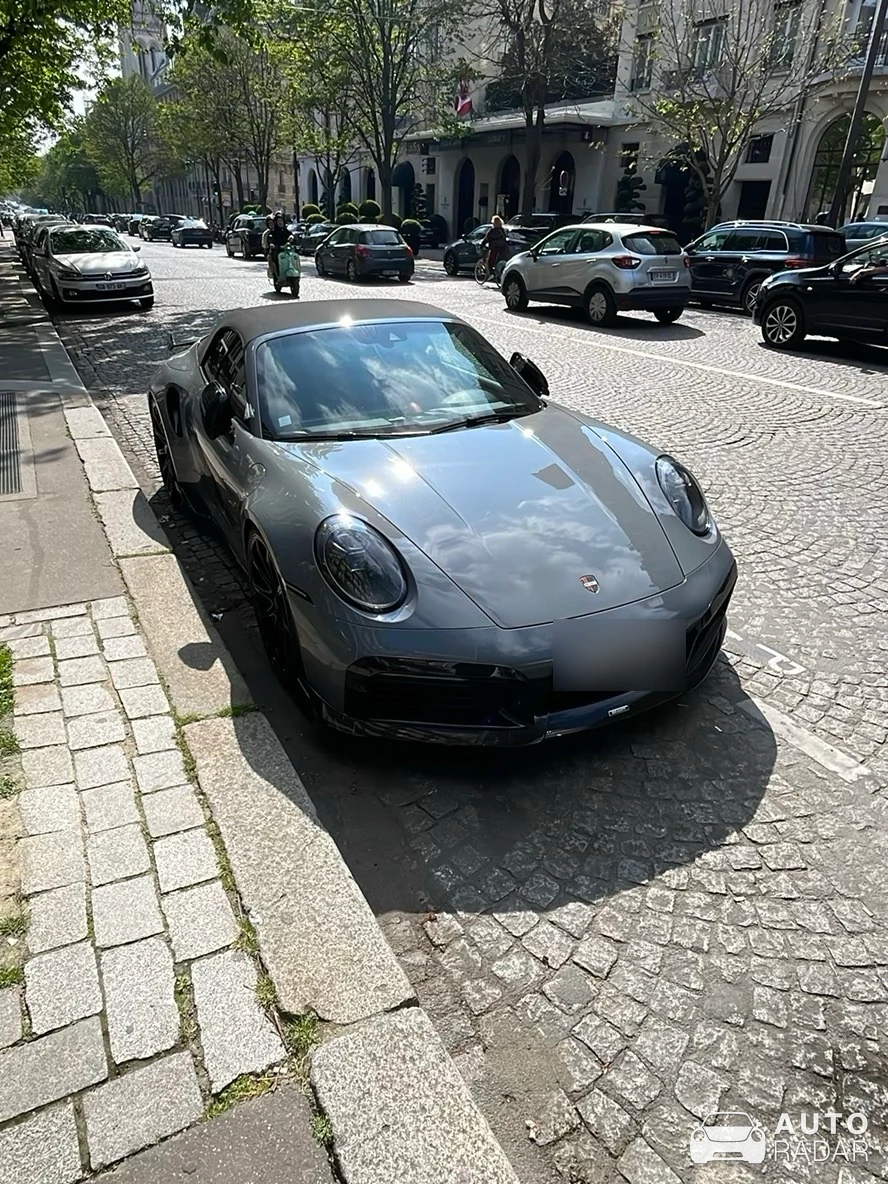 Porsche Brabus 820 spotted in Paris