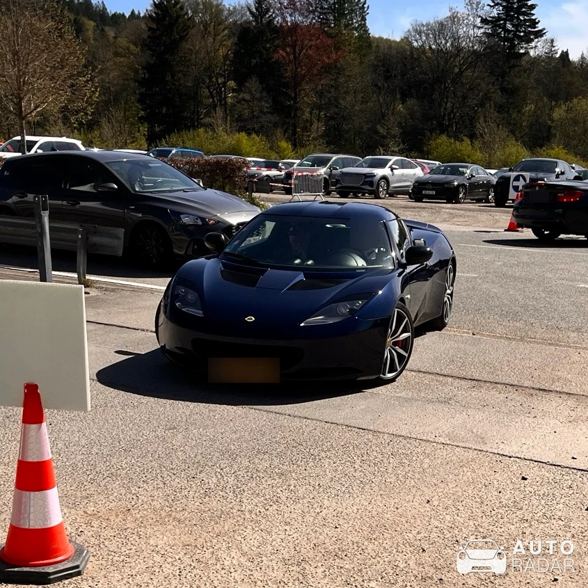 Lotus Evora 400 spotted in Stavelot