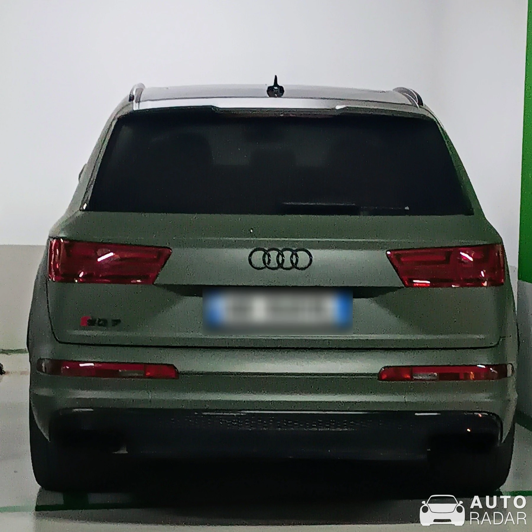 Audi SQ7 spotted in Agios Dimitrios, Greece