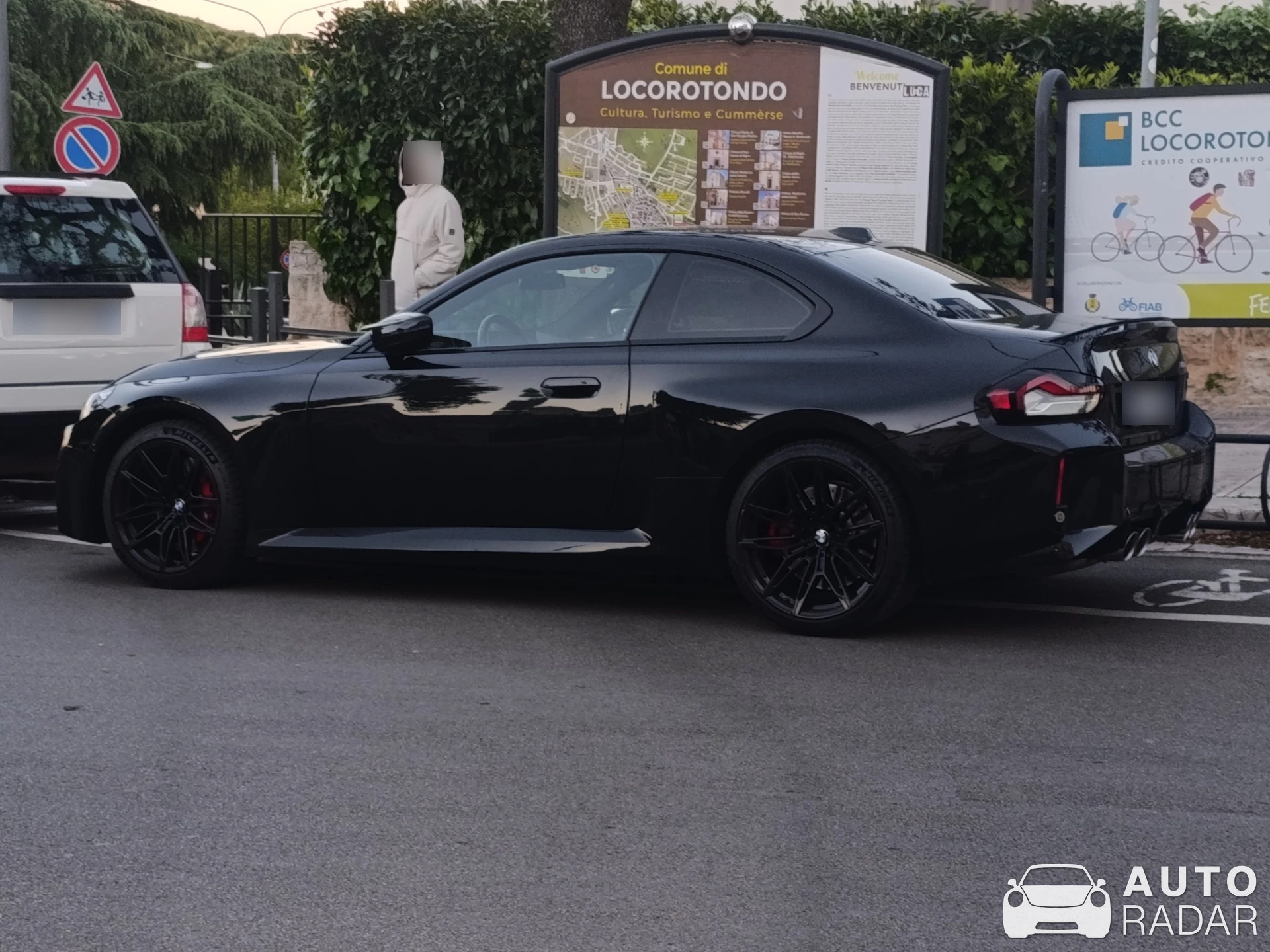 BMW M2 G87 Coupé spotted in Savelletri