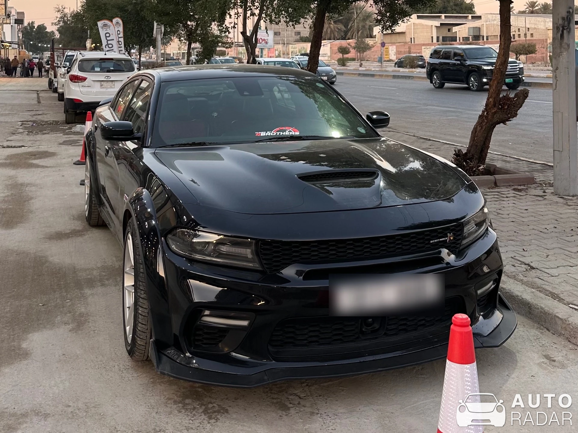 Dodge Charger SRT Hellcat spotted in بغداد, العراق