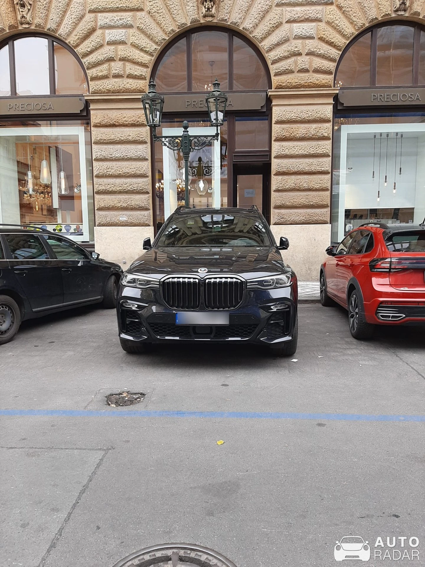 BMW X7 G07 spotted in Praha 1, Czechia