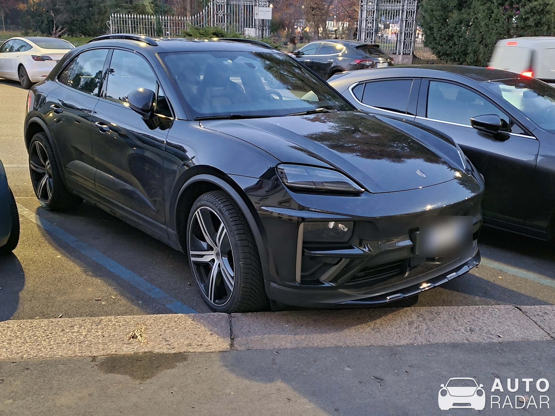 Porsche Macan EV spotted in Milano, Italia