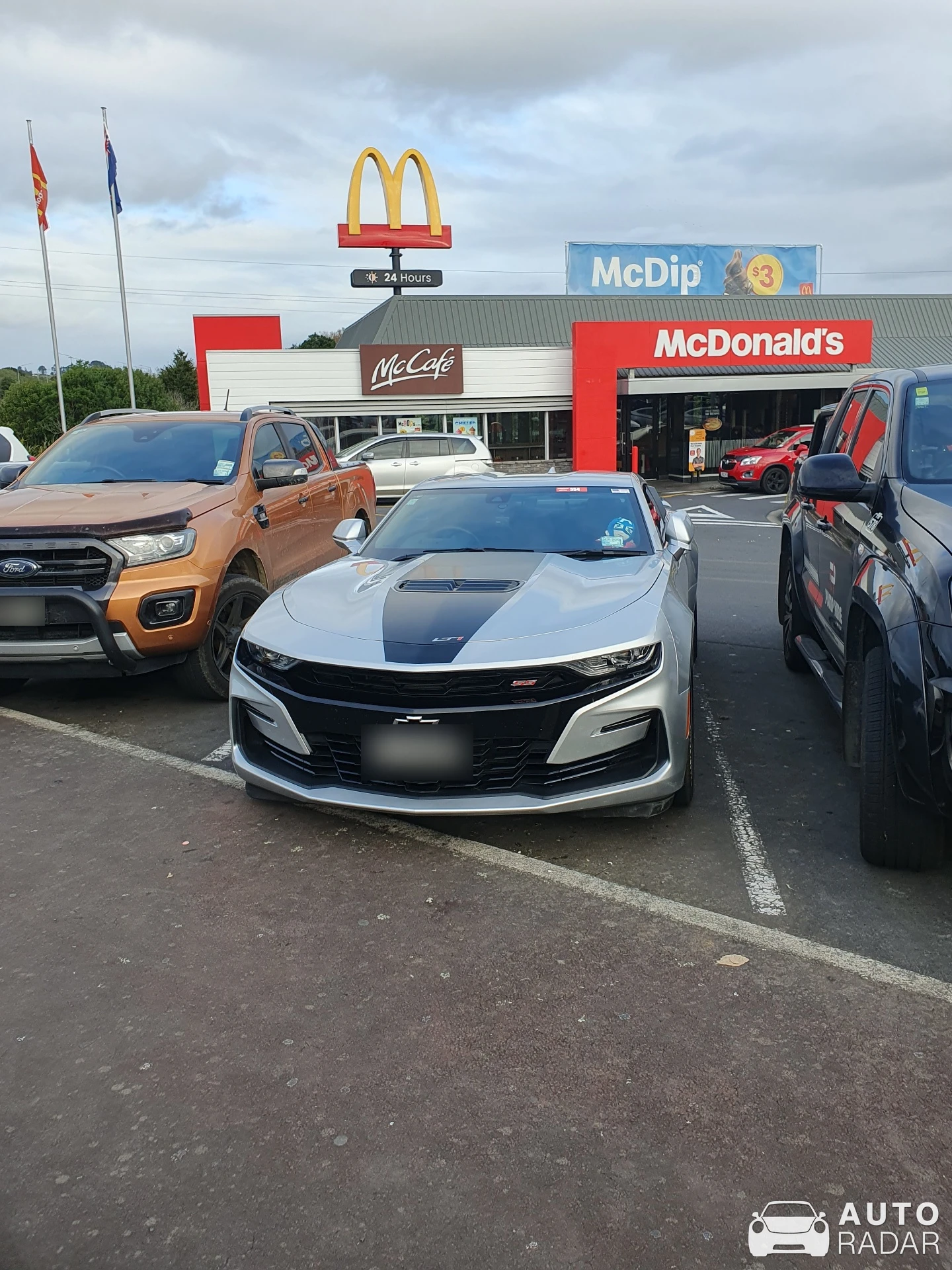 Chevrolet Camaro LT1 spotted in Bombay
