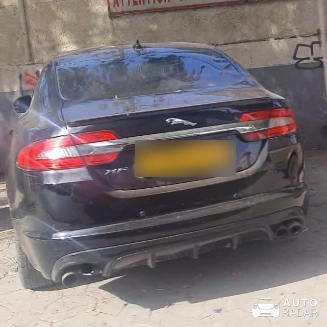 Jaguar XF 2015 spotted in Chéraga, Algérie