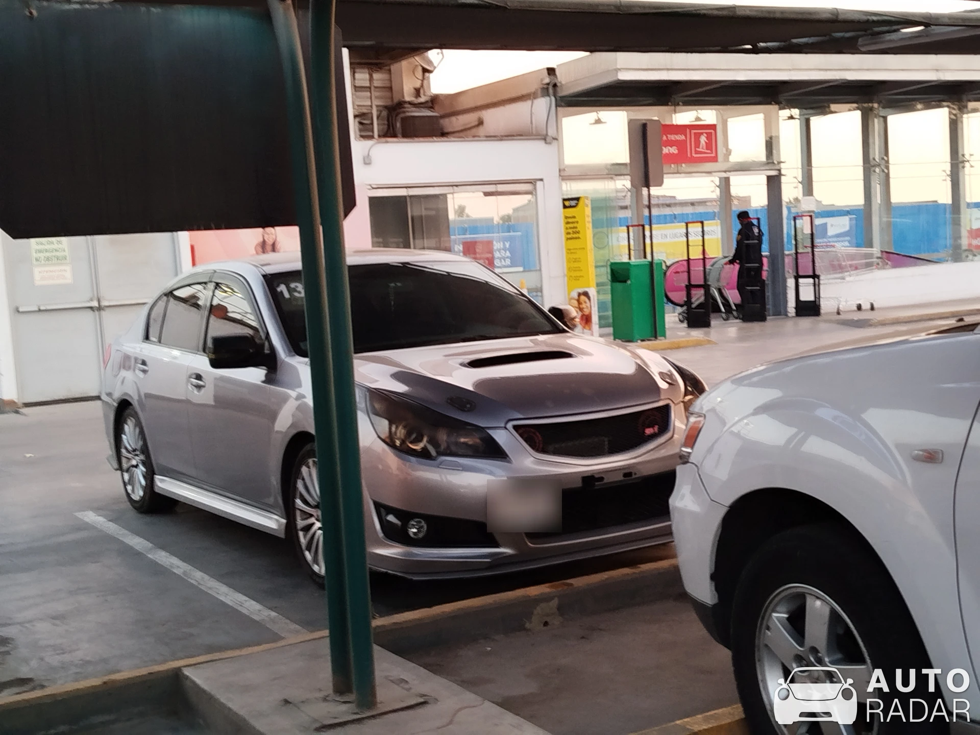 Subaru Legacy RS spotted in Lima