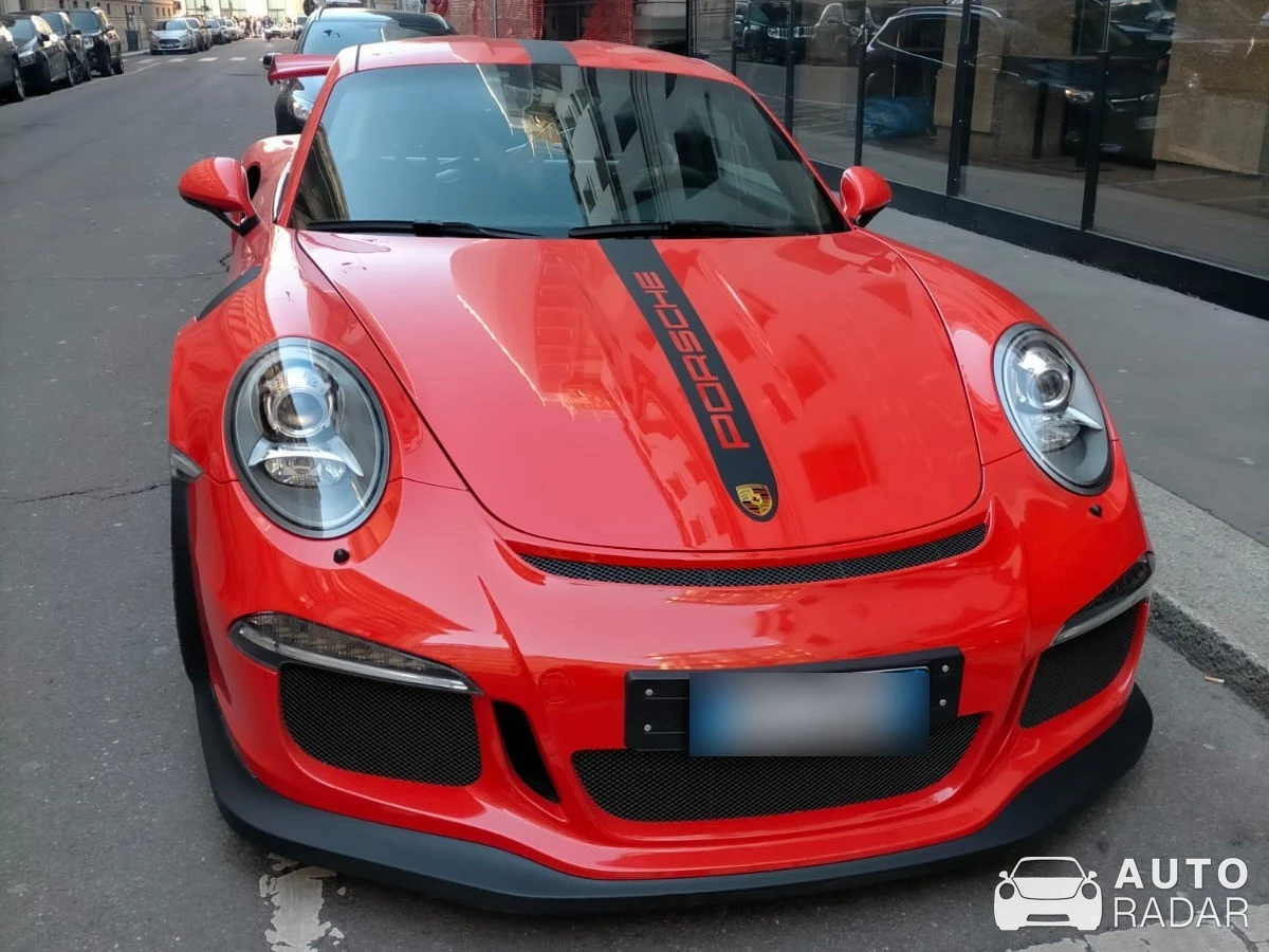 Porsche 991 GT3 RS MkI spotted in Milano, Italy