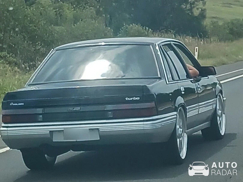 Holden VE spotted in Dunmore