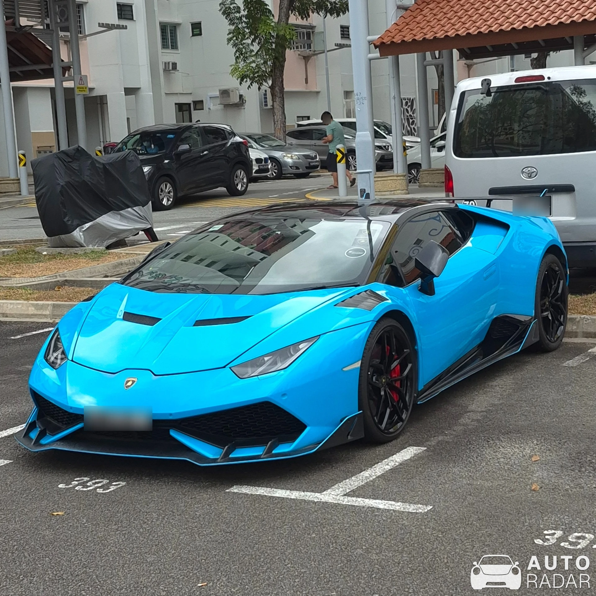 Lamborghini Huracán LP610-4 spotted in Singapore, Singapore