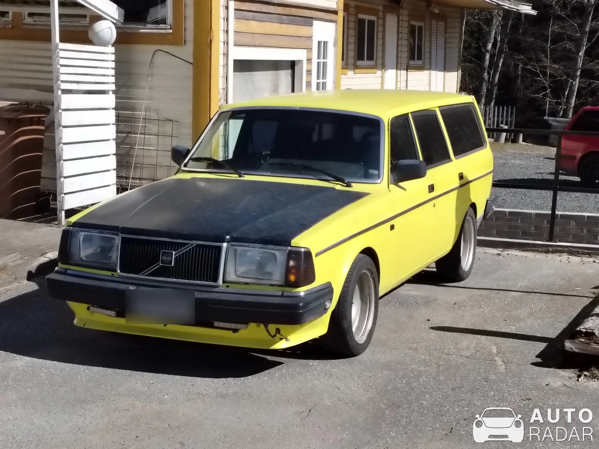 Volvo 245 spotted in Rutalahti