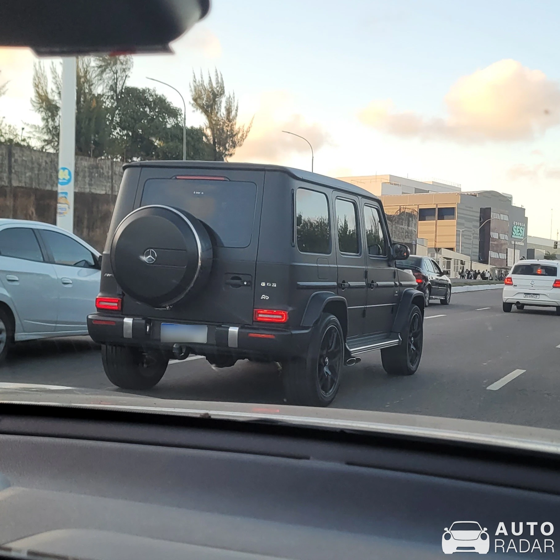 Mercedes-Benz G 63 W463 spotted in Piatã, Brazil