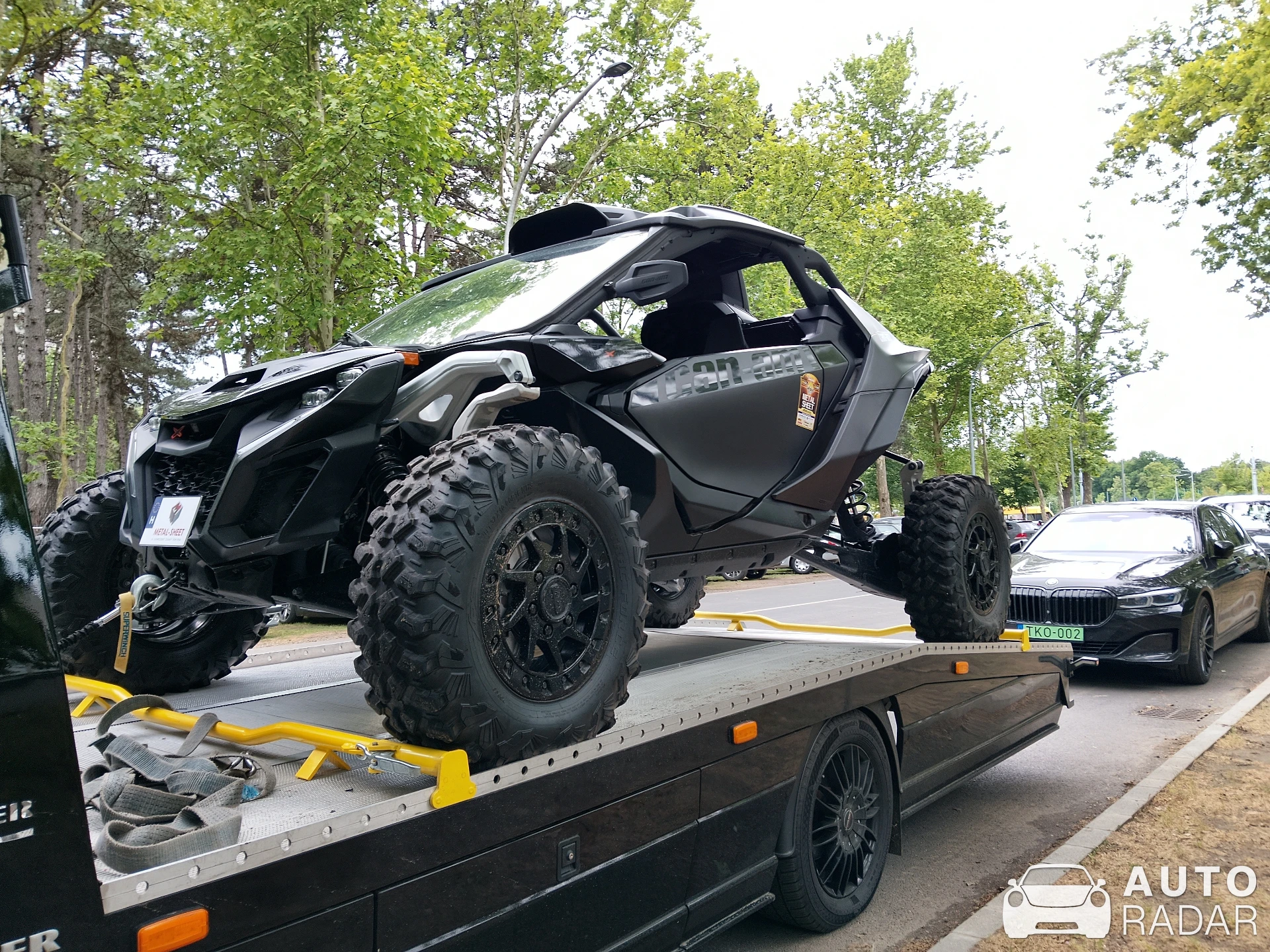 Polaris RZR XP 1000 spotted