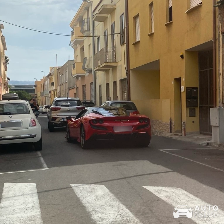 Ferrari F8 Tributo spotted in Cagliari