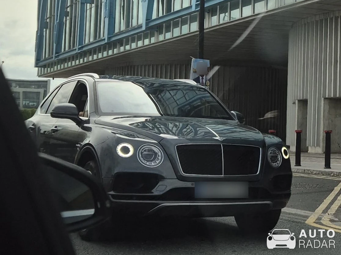 Bentley Bentayga Diesel spotted in Dublin