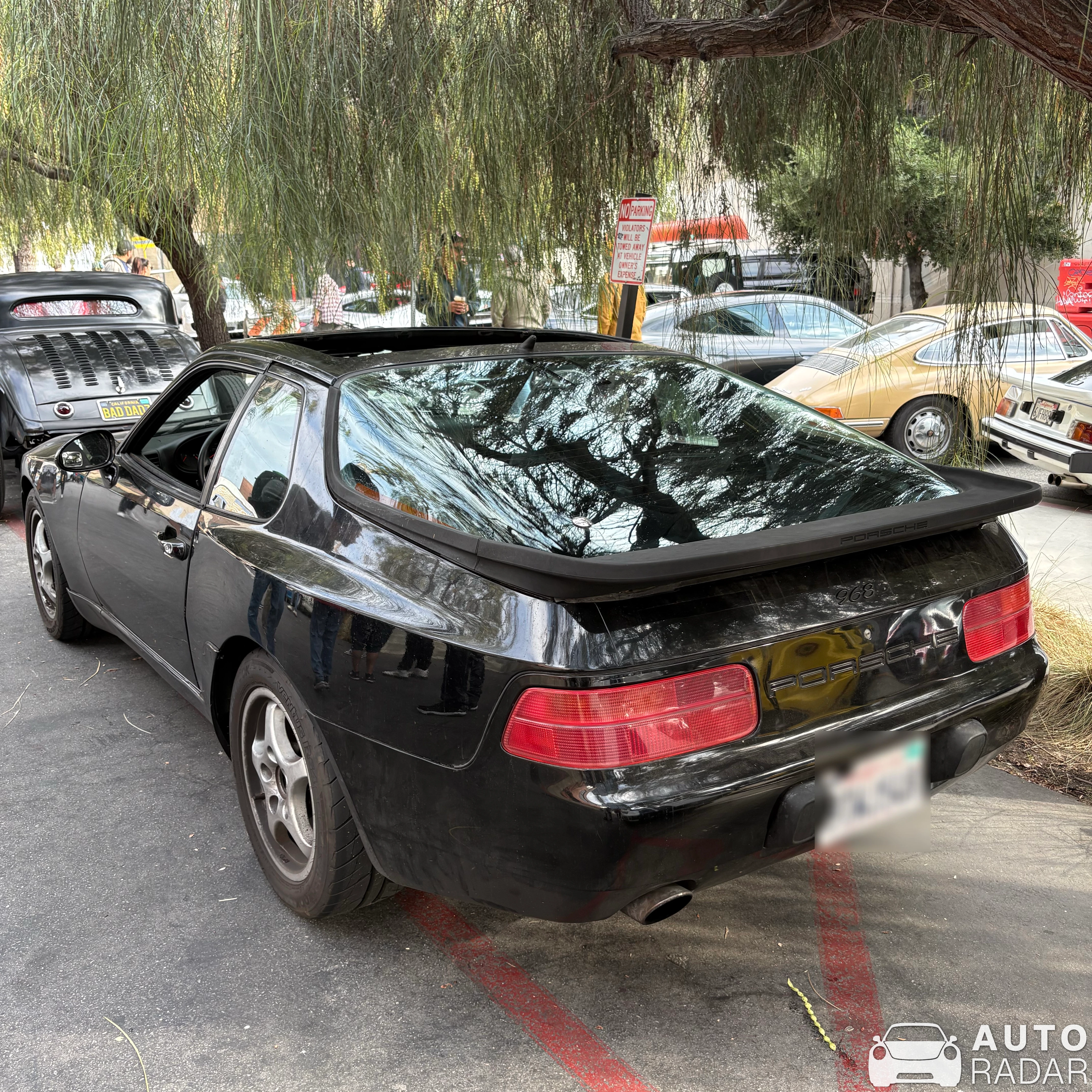 Porsche 968 spotted in Los Angeles