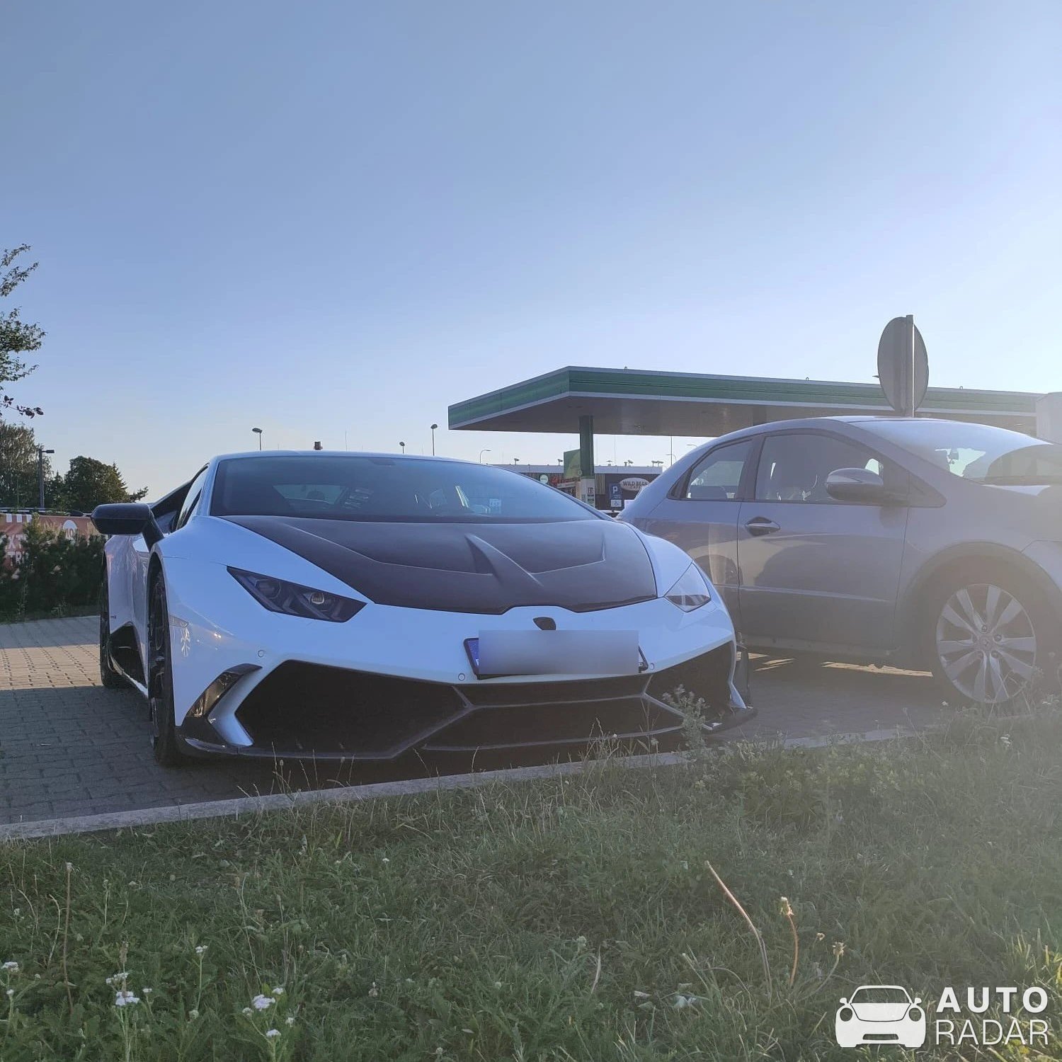 Lamborghini Huracán LP610-4 spotted in Gliwice, Poland