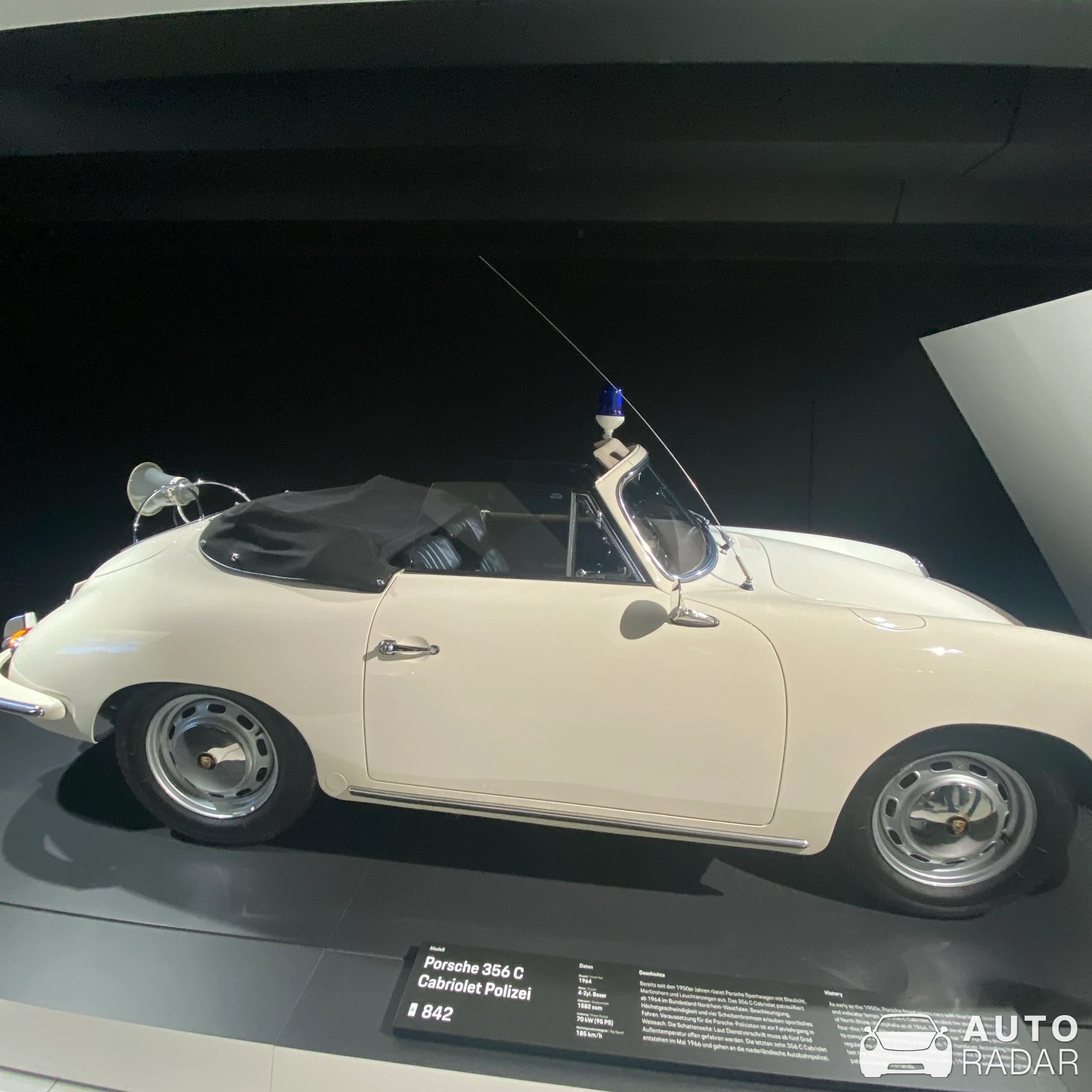 Porsche 356 C Cabriolet Polizei spotted in Stuttgart