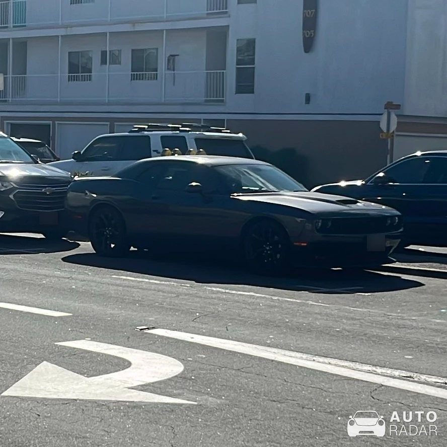 Dodge Challenger R/T spotted in Hermosa Beach, United States
