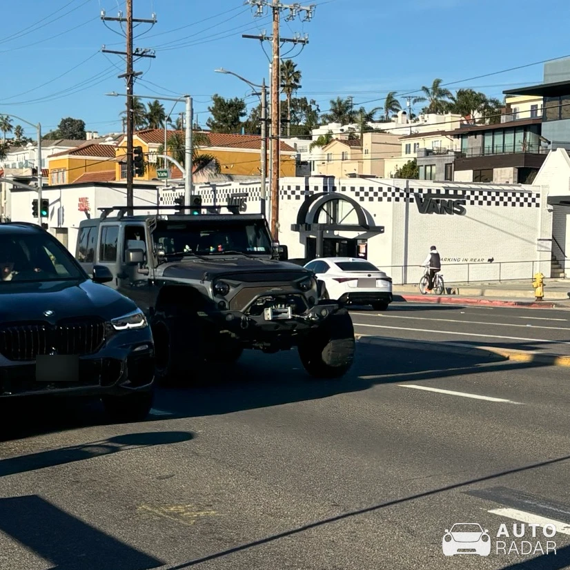 Jeep Wrangler spotted in Hermosa Beach, United States